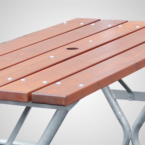 Picknickbord | Robust Picknickbord med ryggstöd
