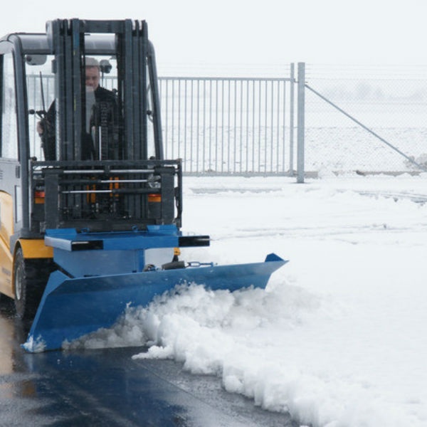 Snöplog | Ställbar snöplog till truck 1500mm